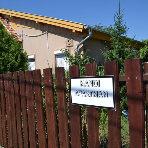 Mandi Apartman Veresegyház 