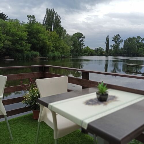 Éden Lounge Étterem és Panzió Veresegyház 