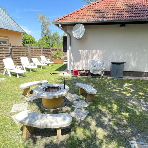 Írisz Apartman Balatonmáriafürdő 