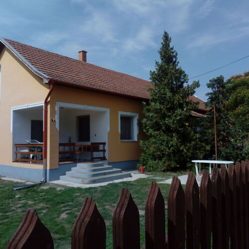 Abádi Eszter Ház Abádszalók 