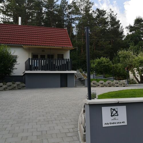 Repülőhal Apartmanház Zebegény 