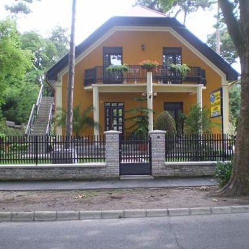 Fehér Ház Vendégház Kemence 