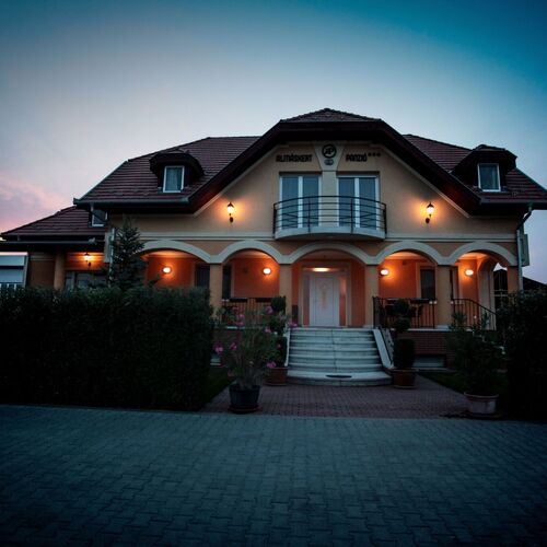 Airport Almáskert Panzió Vecsés 