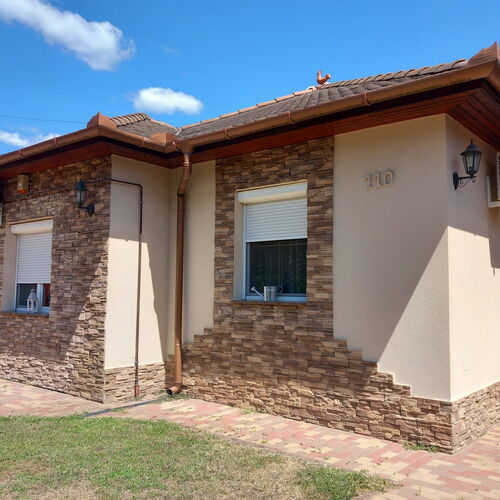 Akácvirág Airport Viki Apartman Debrecen 