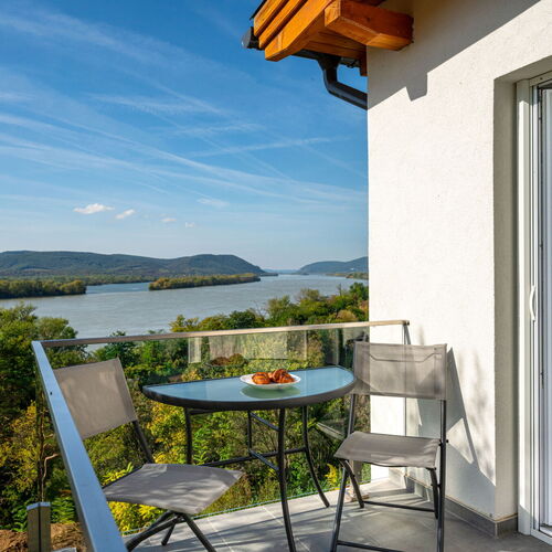 Akvarell Apartmanház Zebegény 