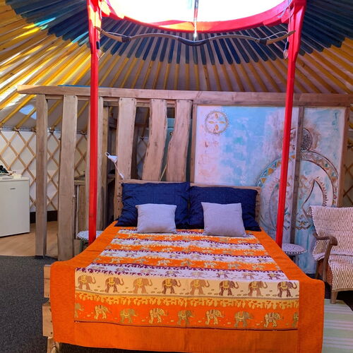 "Aludj a hegyen" Jurtaszállás Vágáshuta 3 "Aludj a hegyen" Jurtaszállás Vágáshuta