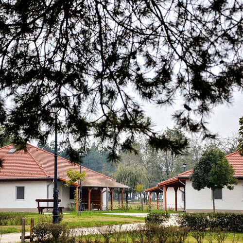 Apartmanpark és Kemping Cegléd 