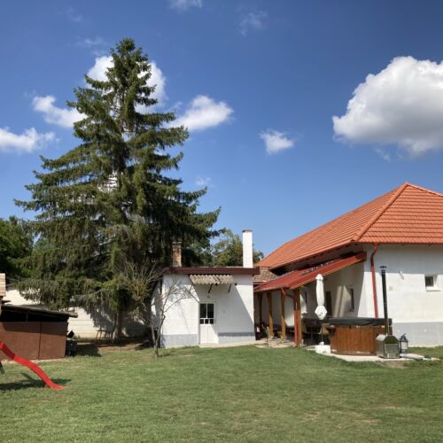 Apró Vendégház Ópusztaszer 