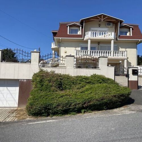 Private Villa with Pool Budapest 