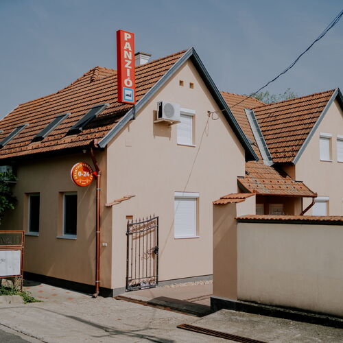 Aranyhíd Vendégház Makó 