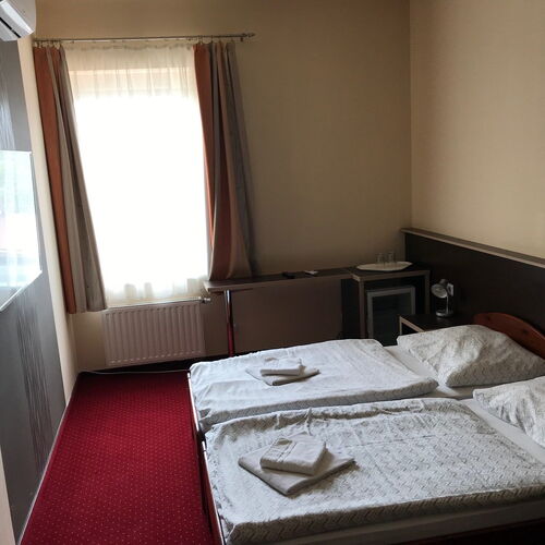 Vészi-kert Vendégházak Tiszavalk 