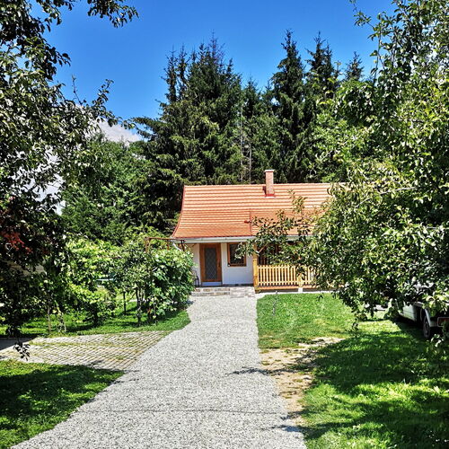 Bagolyvár Vendégház Magyarszombatfa*** 