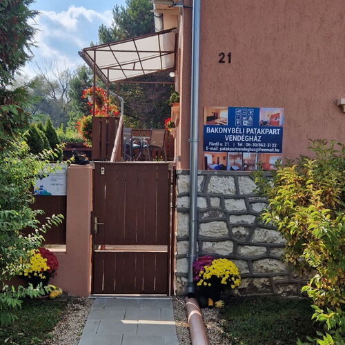 Bakonybéli Patakpart Vendégház*** 