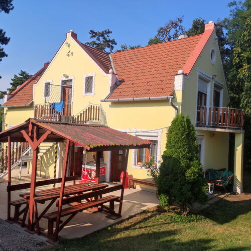 Balatonakali Teniszklub Vendégház 