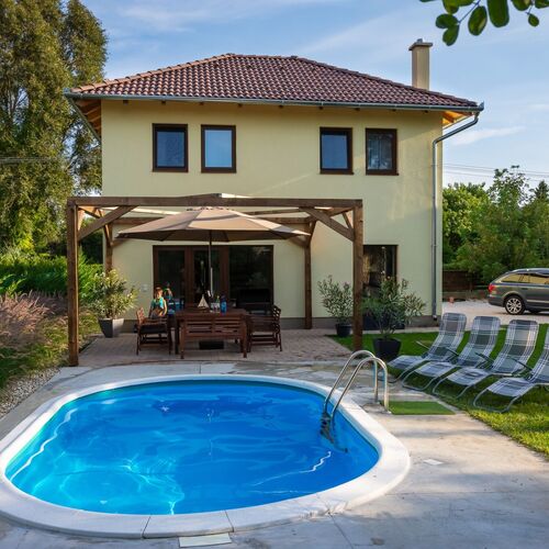 Bandi Kapitány Vendégháza Balatonfenyves 