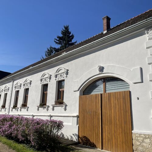 Barátúri Barátok Vendégház Magyarhertelend 