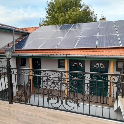 Gadányi Vendégház és Lovarda Komló 