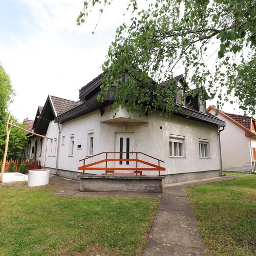 József Attila Apartman Hajdúszoboszló 