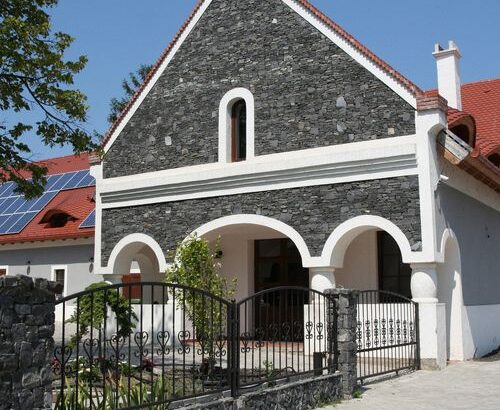 Basaltina Panzió Balatonederics 