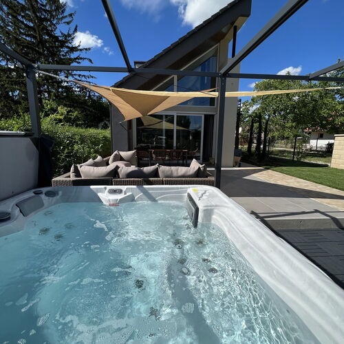 Beige Villa Balatonkenese 