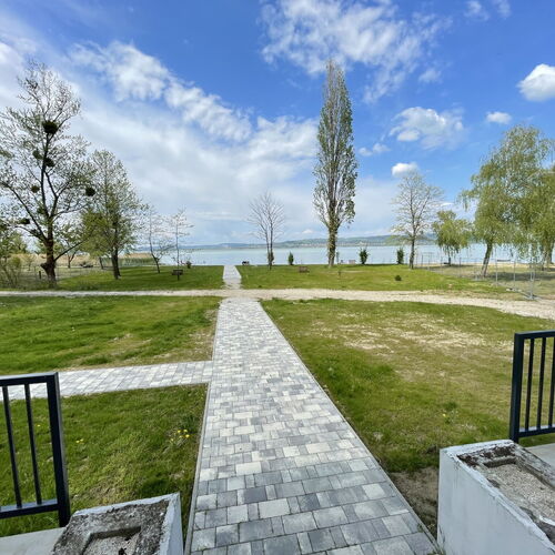 Tóparti Villa Balatonboglár 