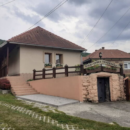 Bíró-Udvar Vendégház Mályinka 1 Bíró-Udvar Vendégház Mályinka