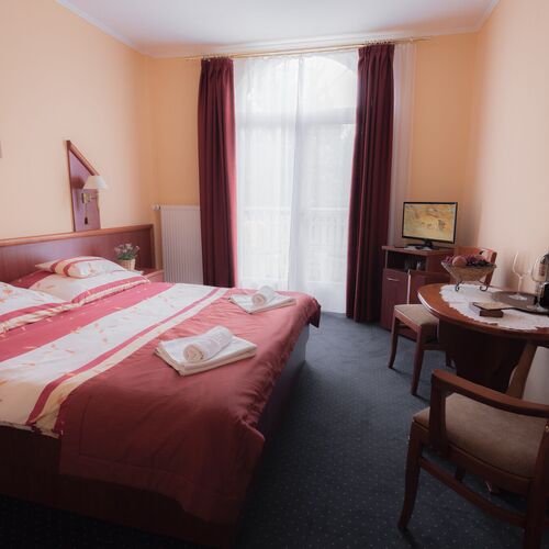 Boglárka Panzió Étterem Mezőkövesd 