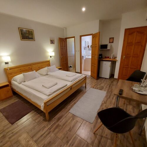 Erdőalja Vendégház Zirc 