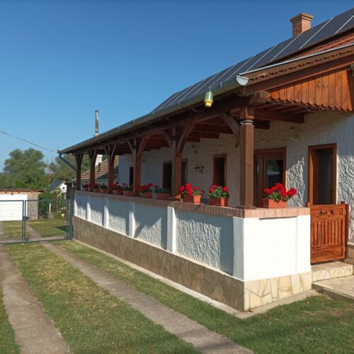 Bambuszkert Vendégház Kisoroszi 