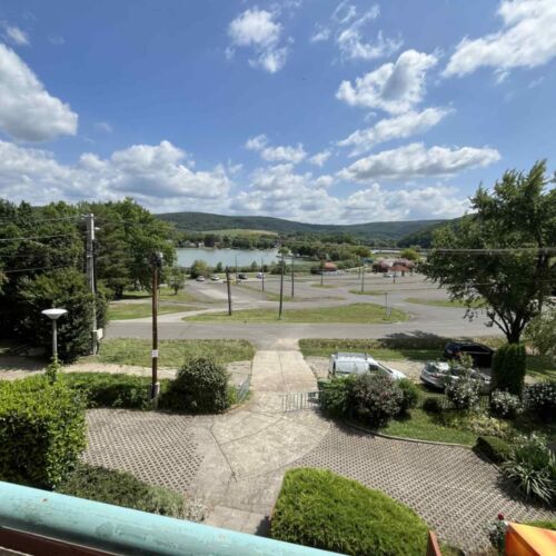 Hívogat-Lak Vendégház Galyatető 