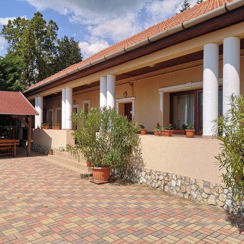 PLÁZS Apartman Balatonlelle 