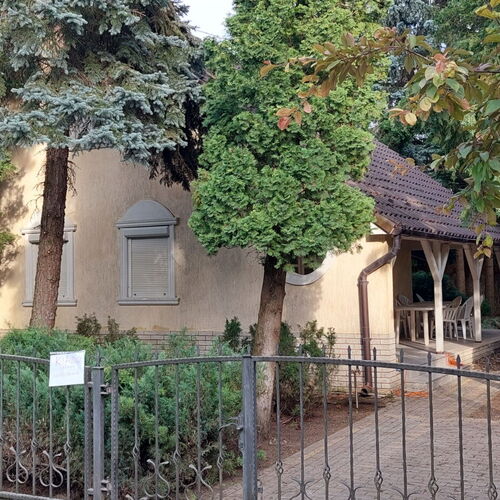 Cédrus Vendégház Kunfehértó 