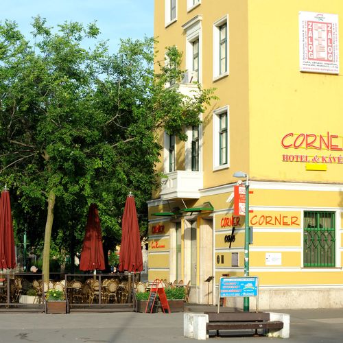 Corner Hotel Dunaújváros 