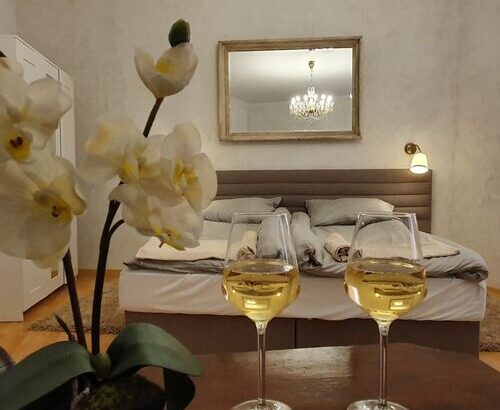 Corte Apartman Pápa 