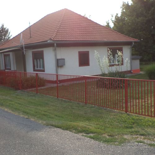 Cseresznyés Nyaralóház Balatonszárszó 1 Cseresznyés Nyaralóház Balatonszárszó