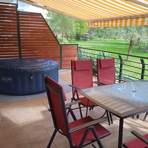 Csiribá Apartman Cserkeszőlő 