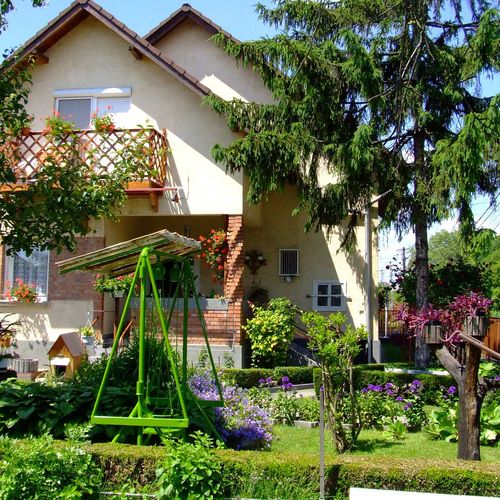 Czanek Apartman Komárom 1 Czanek Apartman Komárom