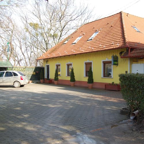 Czérna Vendégház Tata 
