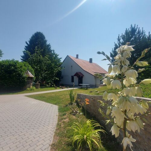 DOVER Vendégház IV. Bezeréd 3 DOVER Vendégház IV. Bezeréd