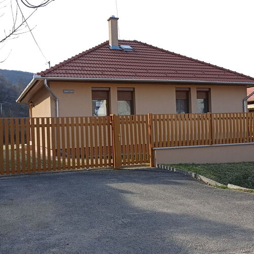 Dapsy Apartmanház Jósvafő 