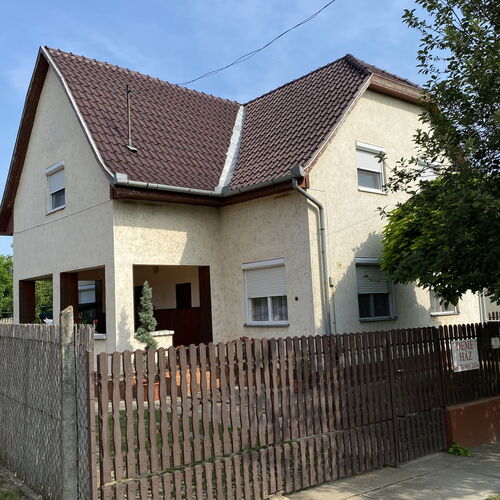 Holdudvar Közösségi Központ és Szálláshely Nádudvar 