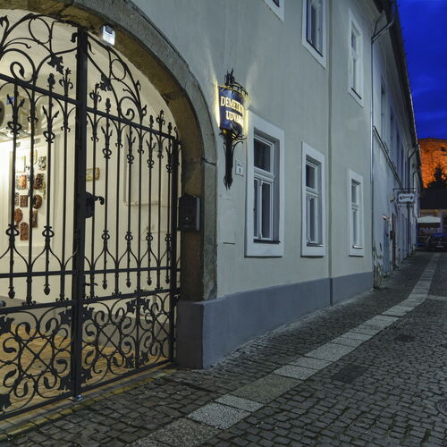 Demetrovics Udvarház Eger 1 Demetrovics Udvarház Eger