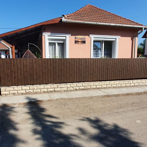 Dóra Vendégház Poroszló 1 Dóra Vendégház Poroszló