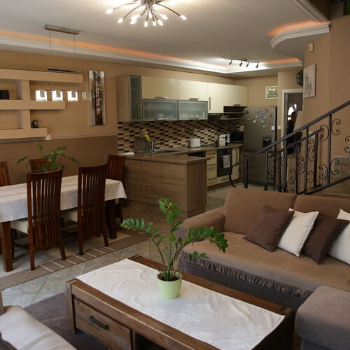 HelloWine Apartman Eger 