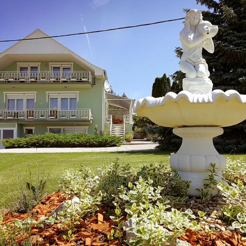 Elisoria Apartmanház Cserszegtomaj 