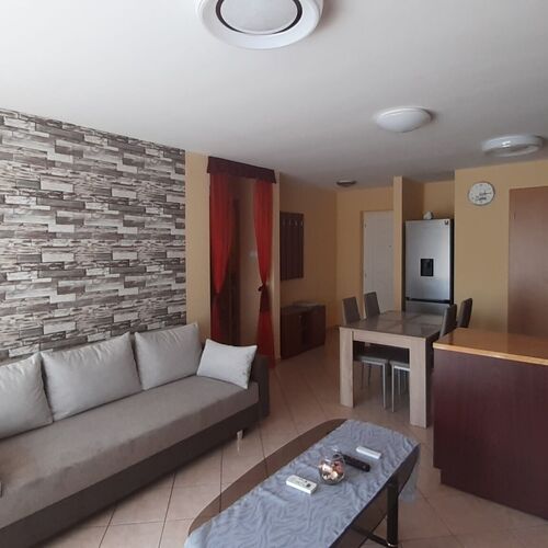 Elizabet Apartman Szarvas 