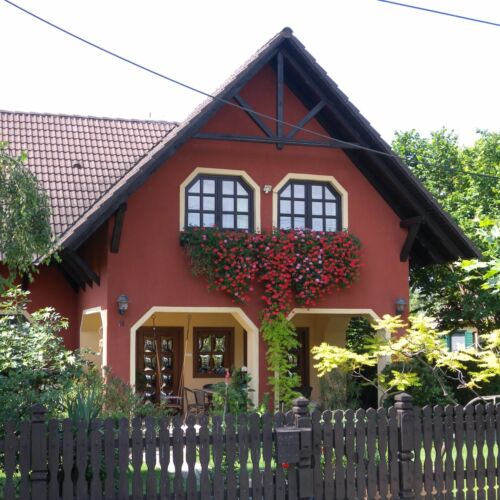 SWU Broadway Budapest 