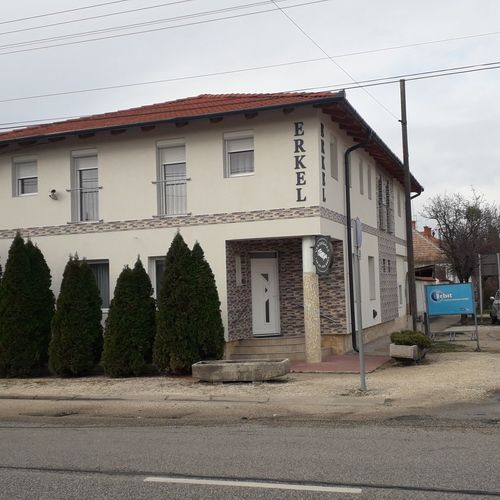 Erkel Vendégház Pápa 