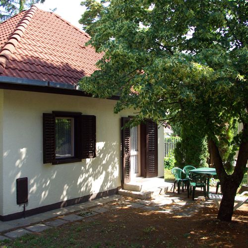 Esthajnal Apartmanok Ábrahámhegy 