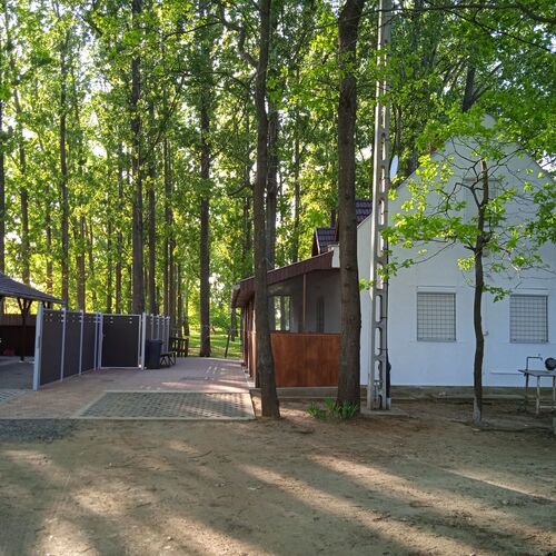 Eszkinor Apartmanok Tiszafüred 